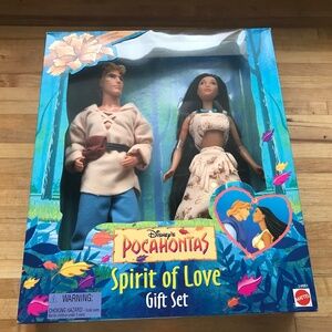 NIB- 1995 Pochontas Spirit of Love gift set- rare